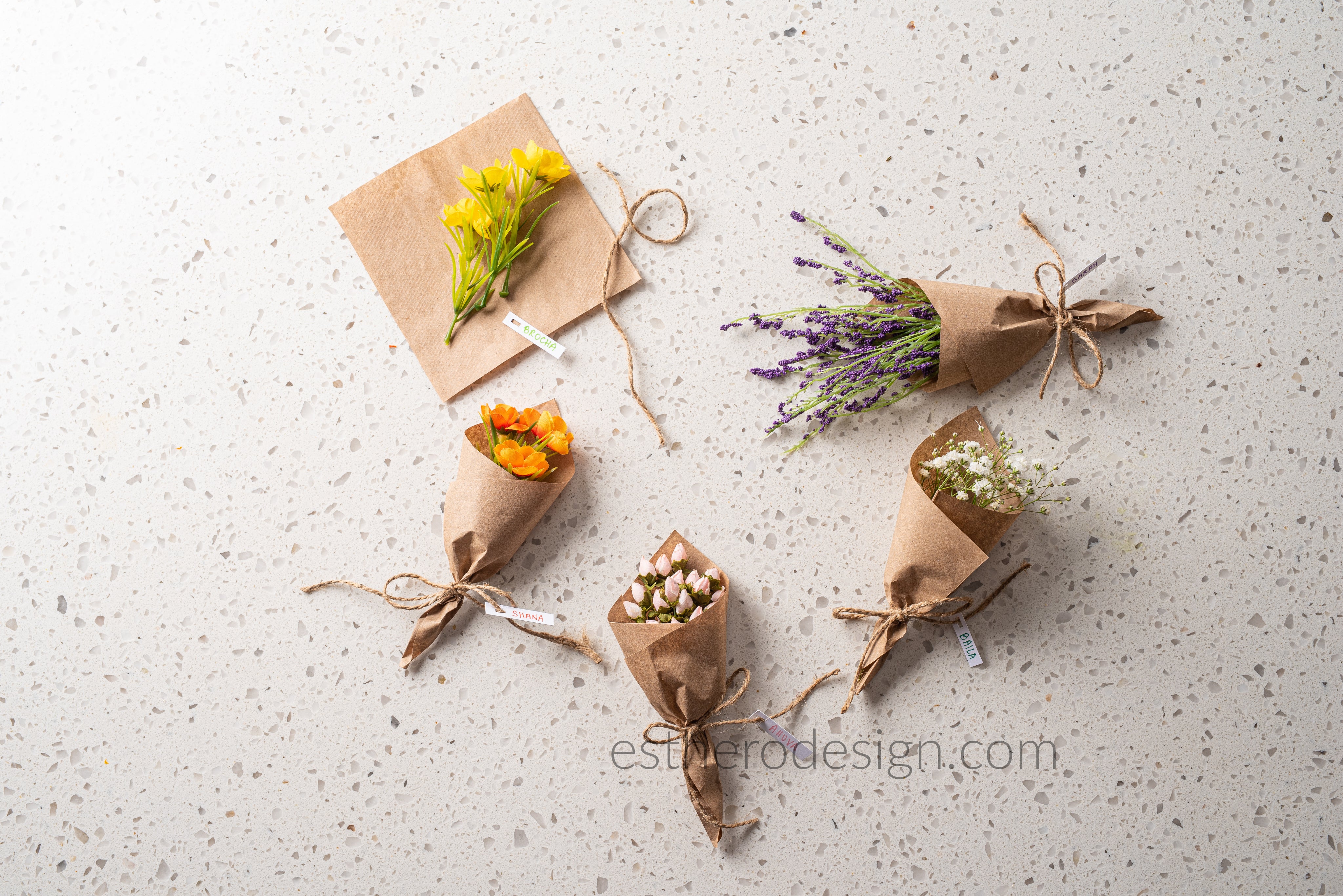 Mini-Bouquet Seating Cards – Crafts by Esther O